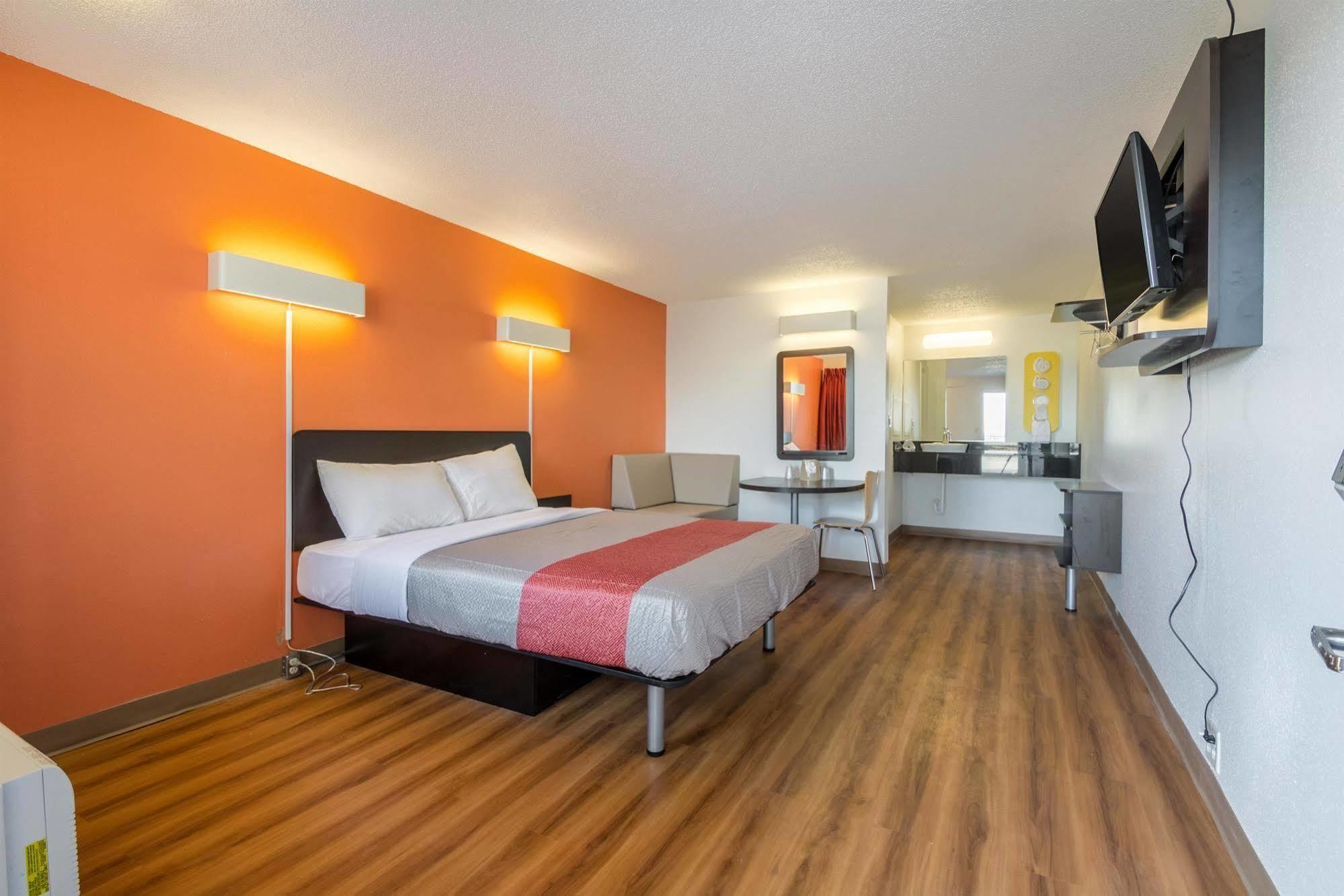 Hotel 465 By Regency Indianapolis Exterior foto